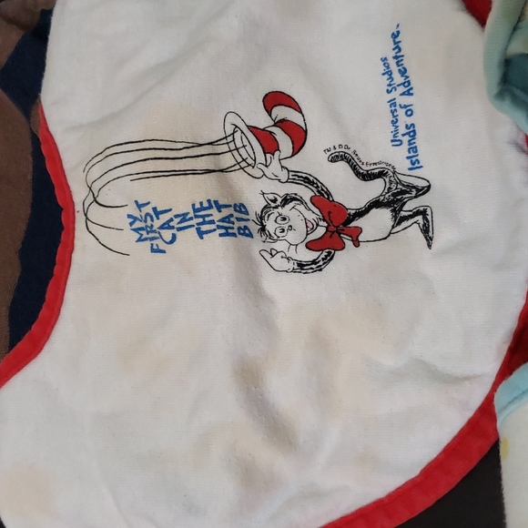 Burp Clothes and Baby Bibs - Picture 11 of 16